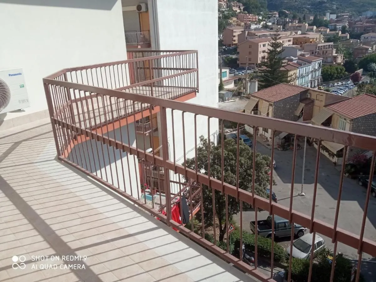 Royal View Apartment Cefalù 0*,  Italia