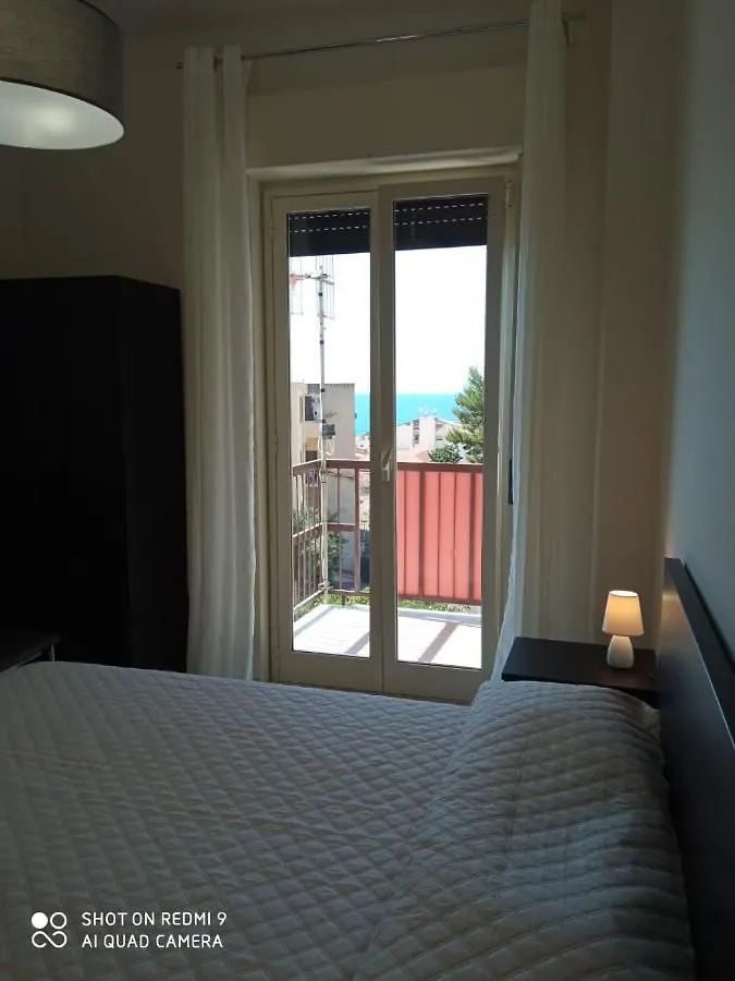 Royal View Apartment Cefalù Italien