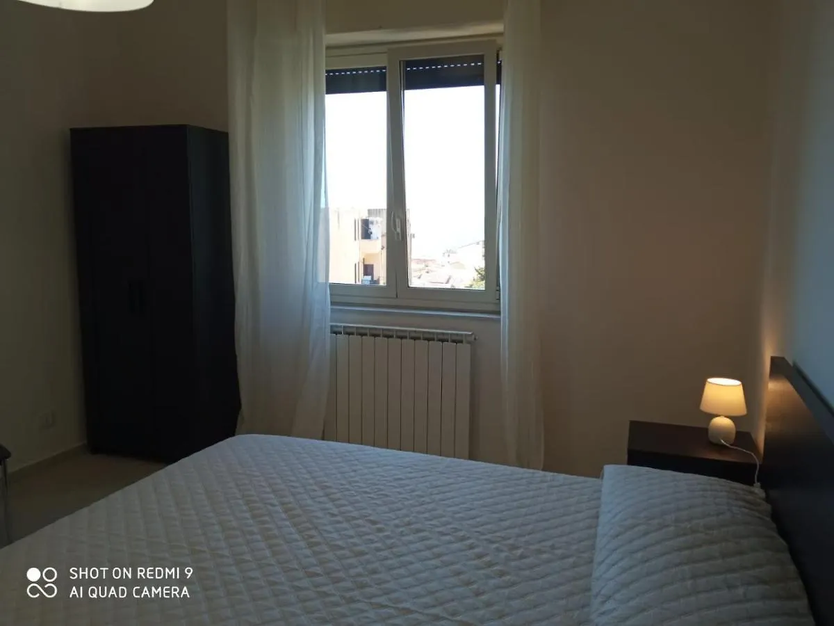 Royal View Apartment Cefalù 0*,